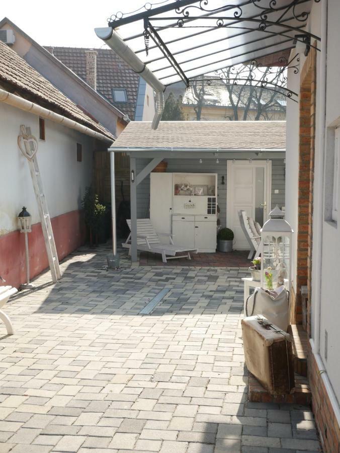Feliz Apartman ギュラ エクステリア 写真